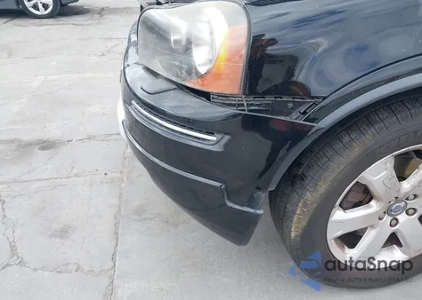 2013 Volvo Xc90 3.2/3.2 Platinum/3.2 Premier Plus z USA, uszkodzony, nr VIN YV4952CY0D1628465